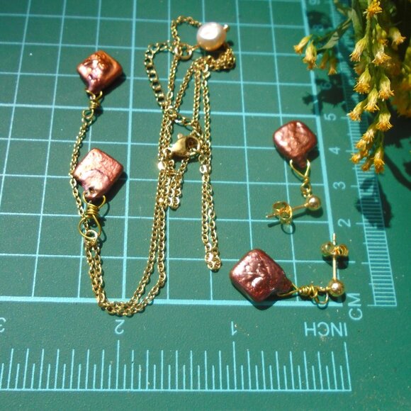 RARE Natural Keshi pearl Double dangle Necklace Stud earring set, dangle pearls - Picture 7 of 7